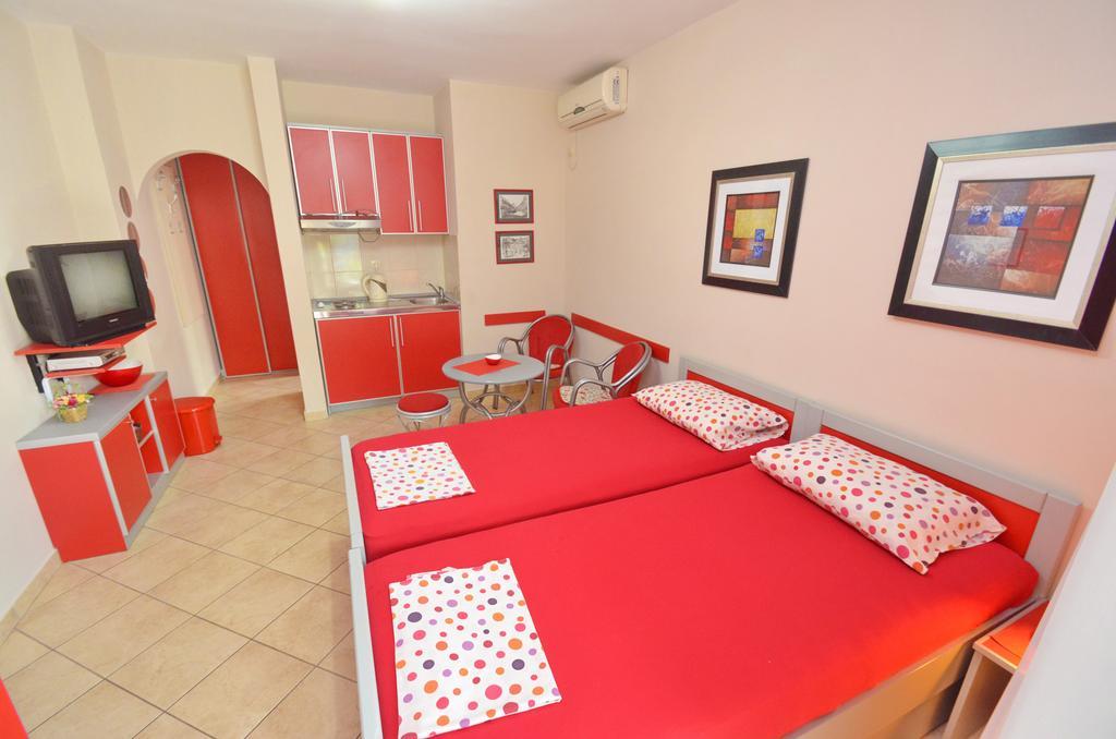 Apartmani Cetkovic Kotor Habitación foto