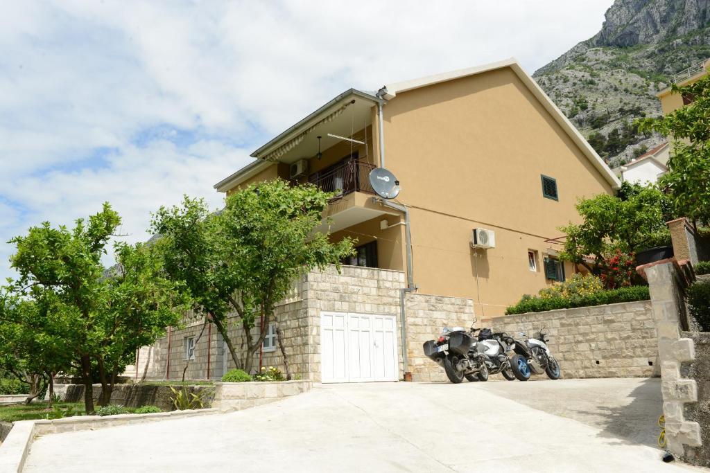 Apartmani Cetkovic Kotor Habitación foto